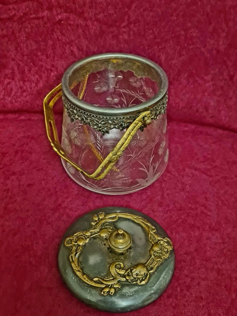 BACCARAT art nouveau Кристален буркан за бисквити 1910г.