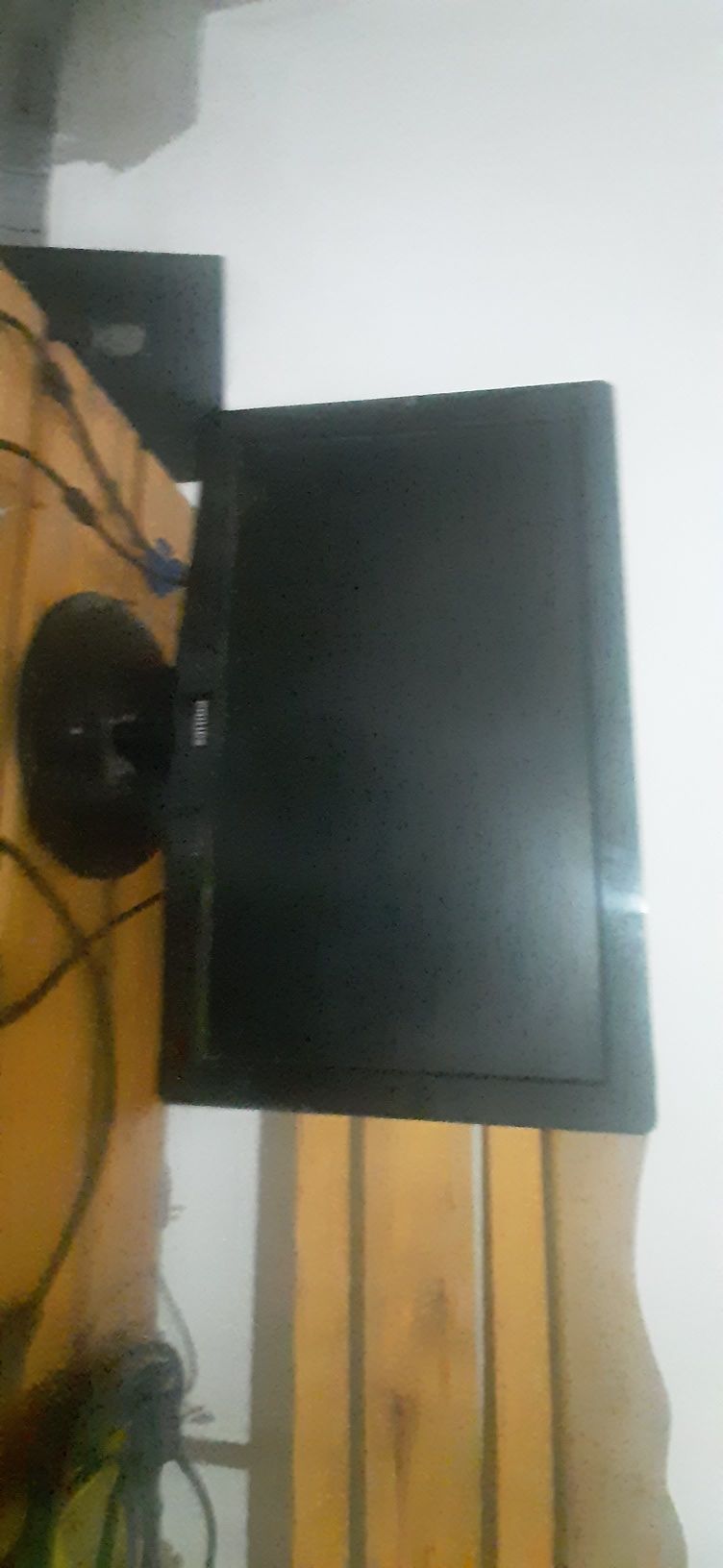 Monitor 19lik phlips