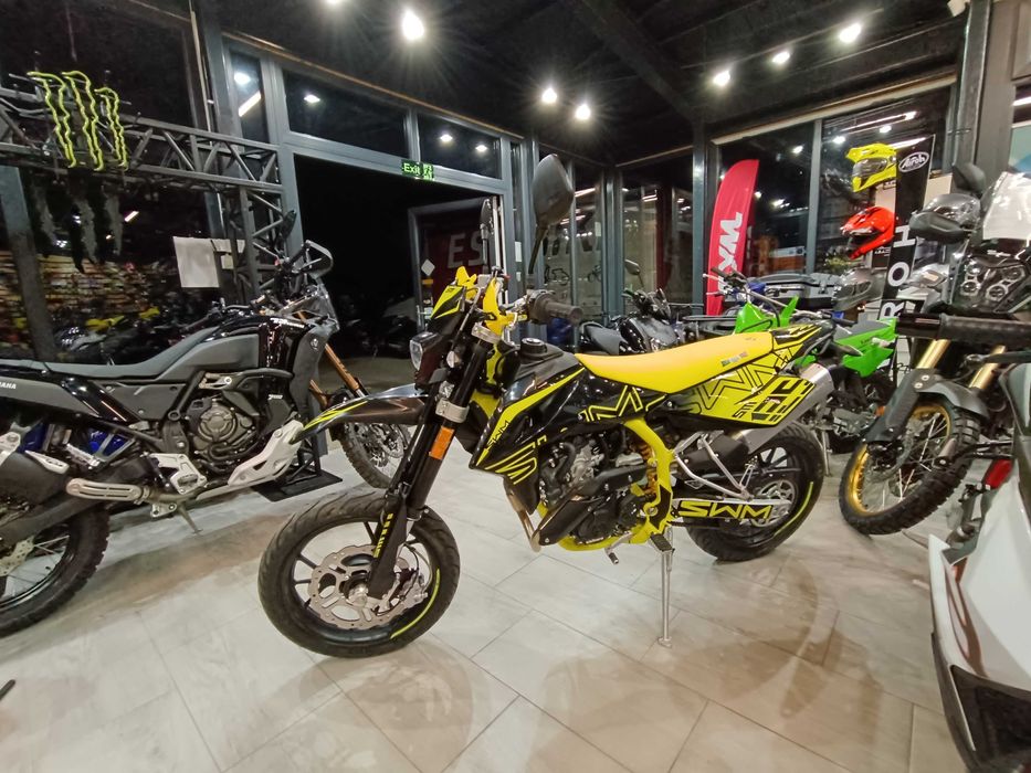 SWM SM 125R ABS Yellow -noua -pt A1-livrare EST BIKE Campina