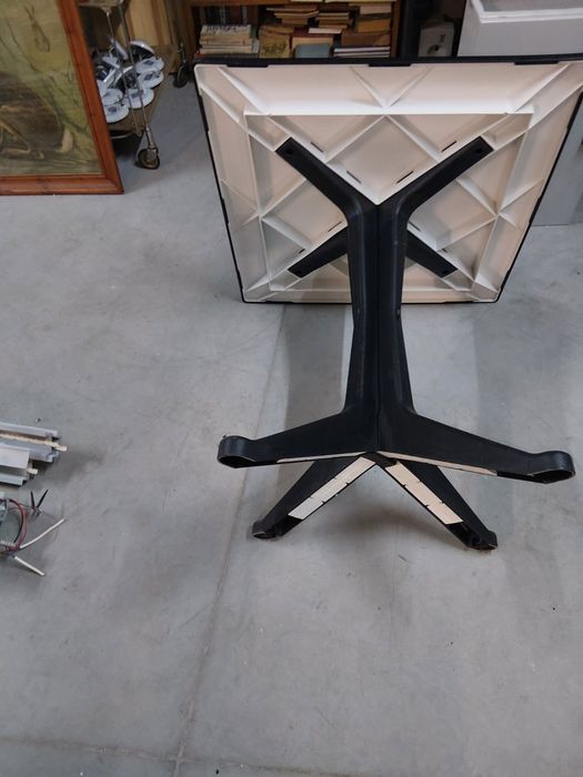 Черна маса за градина