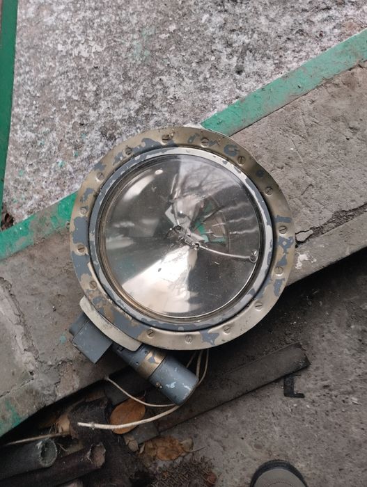 Прожектор аэродромный