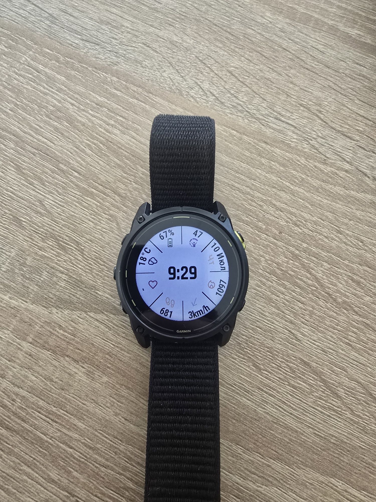 Garmin enduro 3 часы