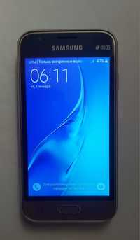 Продам смартфон Samsung J1 Mini