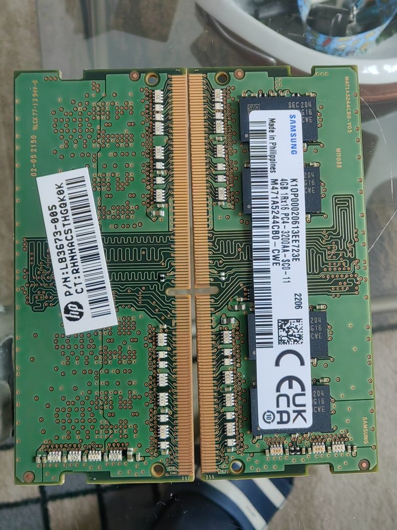 Samsung ddr4 2 x 4gb RaM