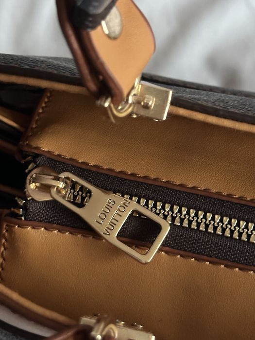 Geanta Louis Vuitton