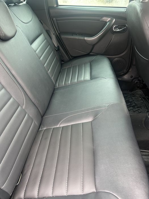 Dacia Duster 2015 121000 km Full model Prestige