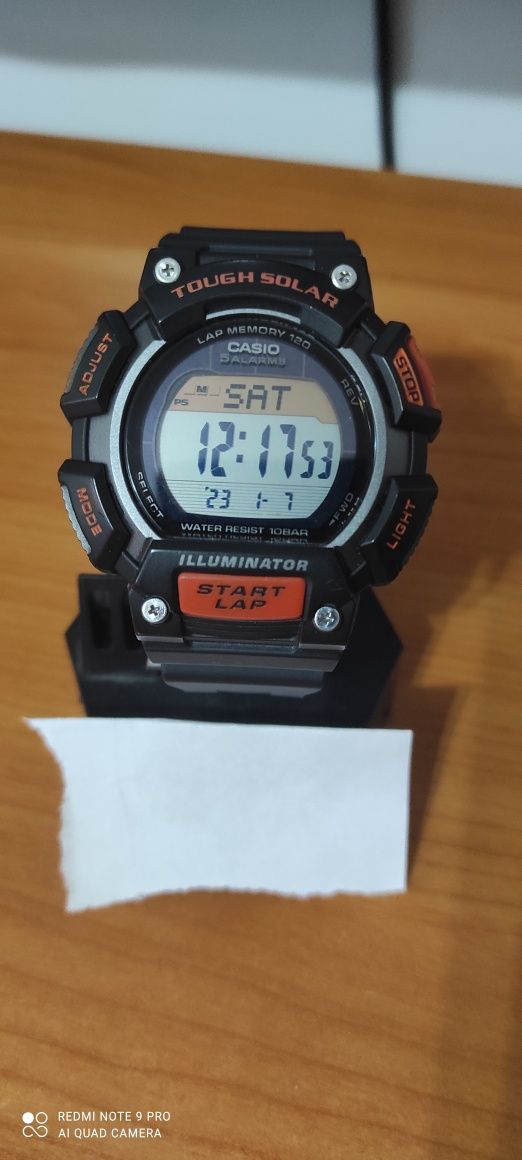 Vând ceas Casio negru