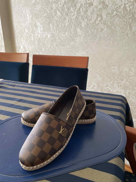 Имитация на дамски еспадрили Louis Vuitton