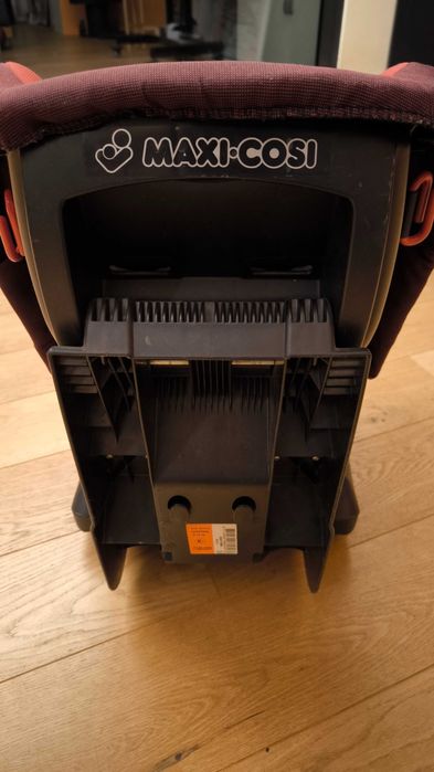 Детско столче за кола