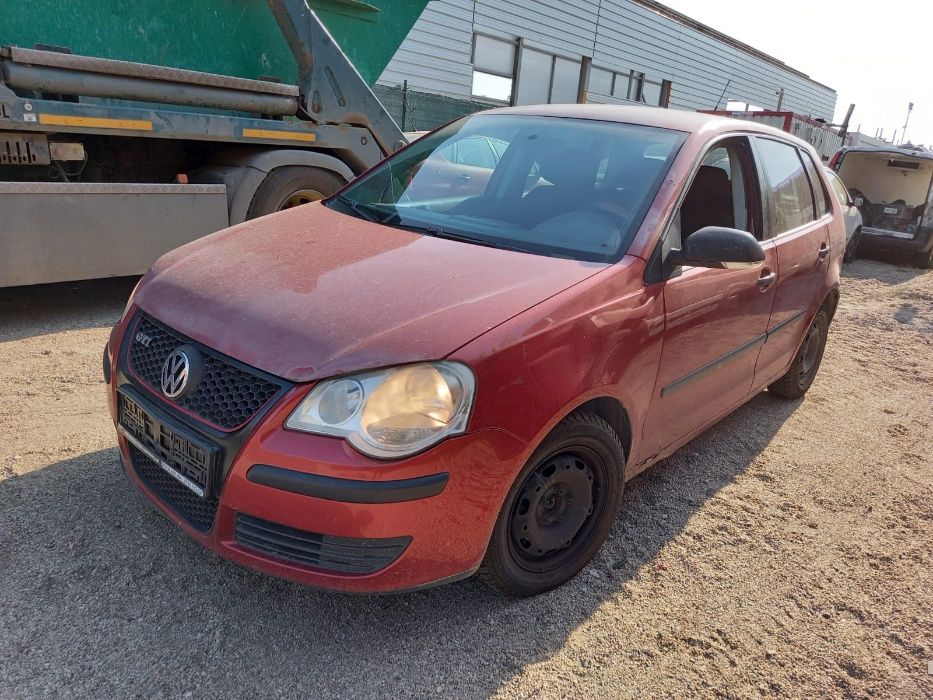 Dezmembrez Volkswagen Polo