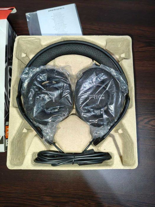 Геймърски слушалки Plantronics Nacon RIG 300HN