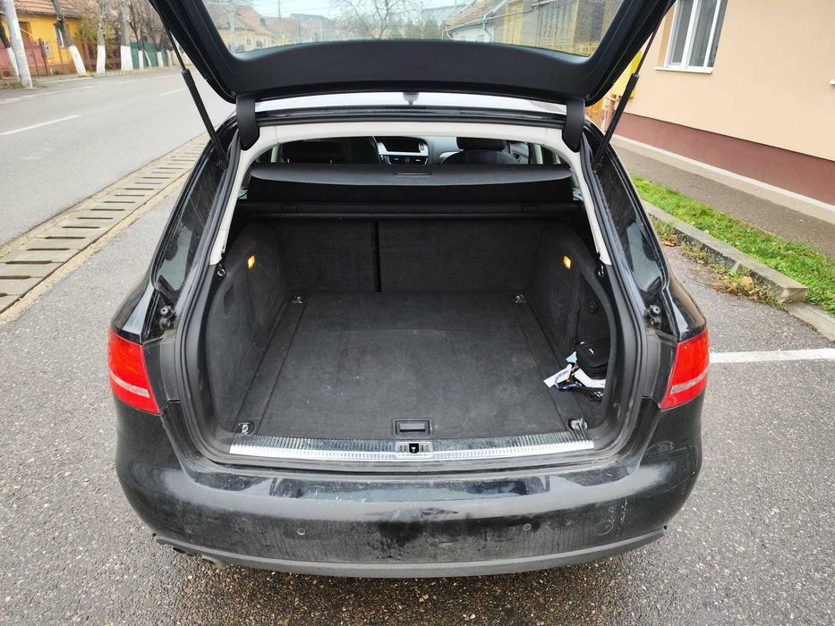 Audi A4 B8, 2009, 2.0 TDI, masina dotata pt persoana cu dizabilitati.