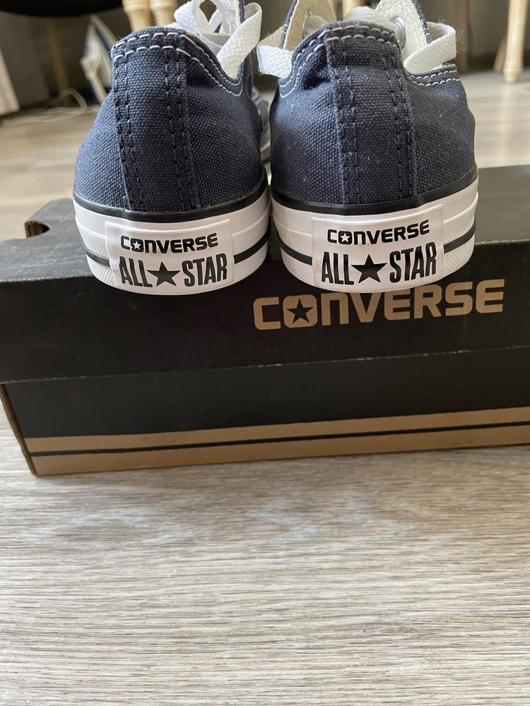 Продам converse оригинал