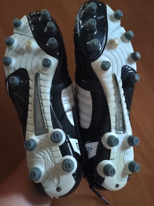 Umbro mārime 44.5