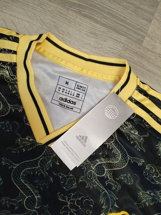 Tricou real madrid concept