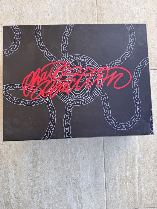 Versace Chain Reaction