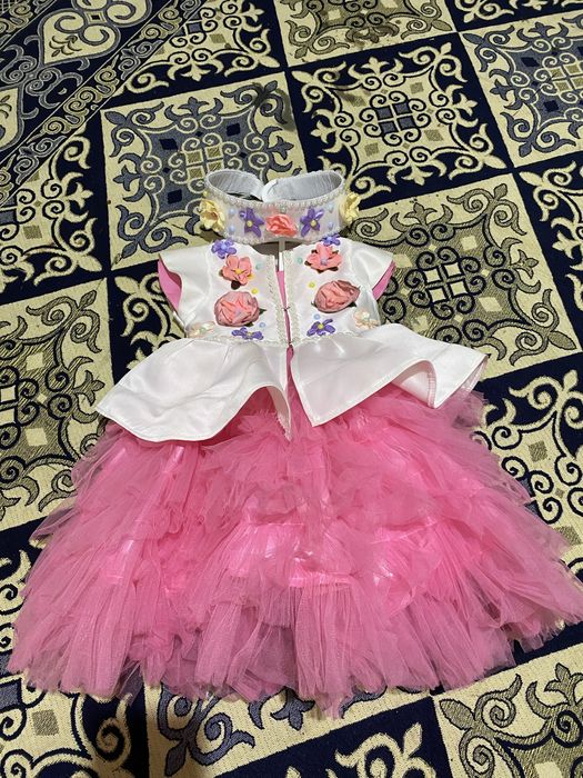 Платье для годовалой девочки.