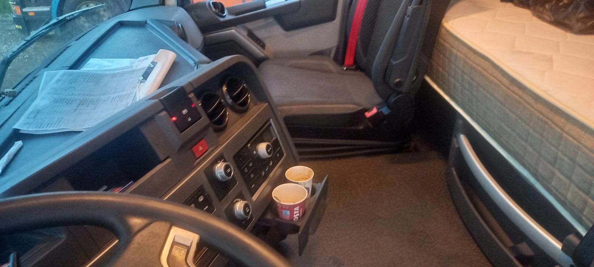Renault T motor volvo 460 mega 2014 euro 6 820400 KM