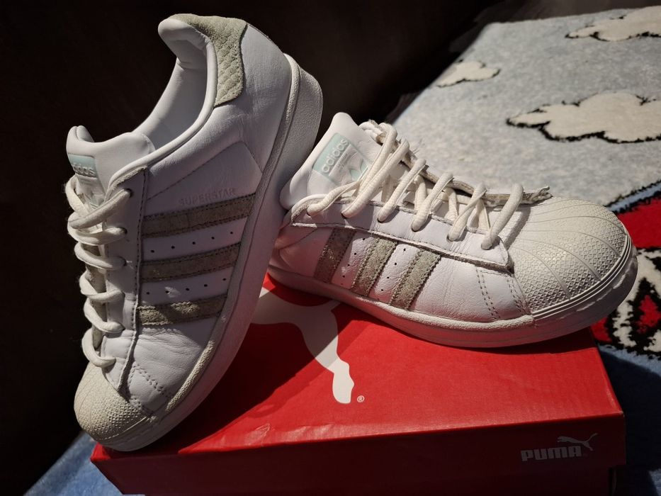 Adidasi   Adidas