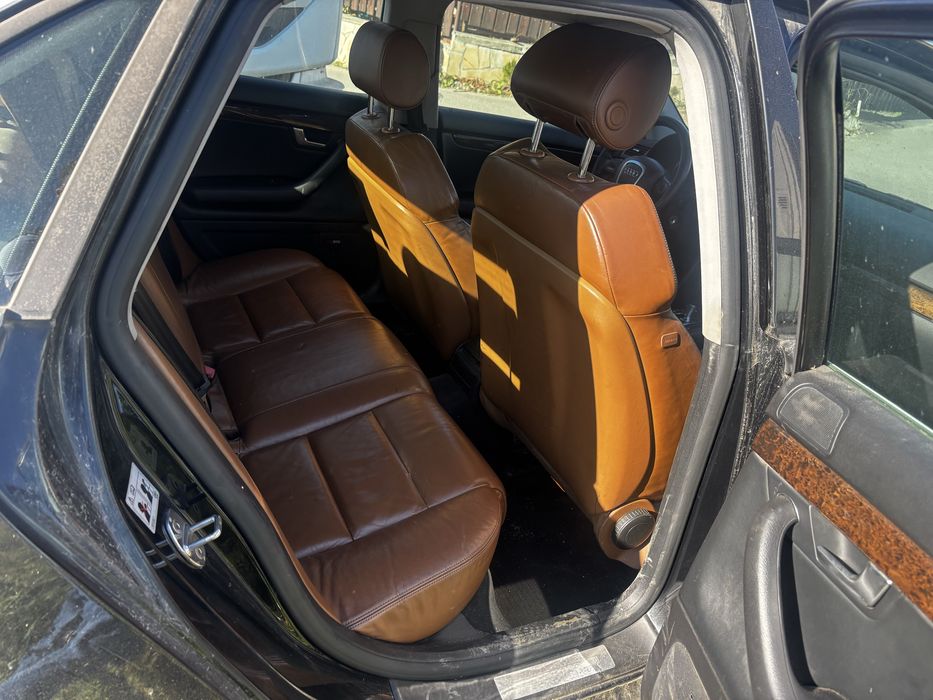 Audi A4 - 3.0 diesel - quattro - xenon/bose ( cu probleme)