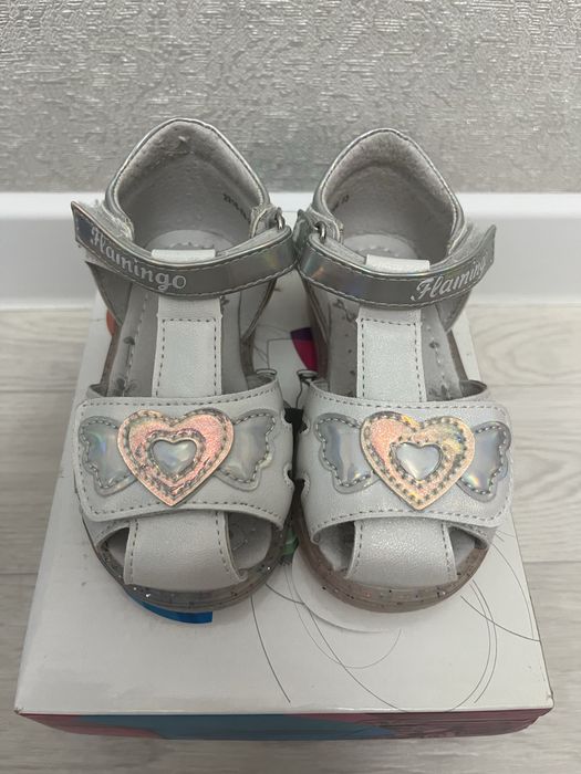 Сандалии летние для девочки