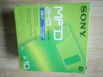 Diskete PC-SONY 10 bc. NOI 5 lei/bc ; 42.scrise o data 3 lei/bc Neg.