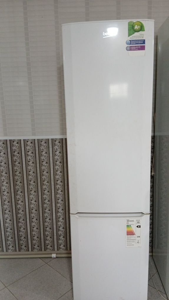 Продается холодильник BEKO
