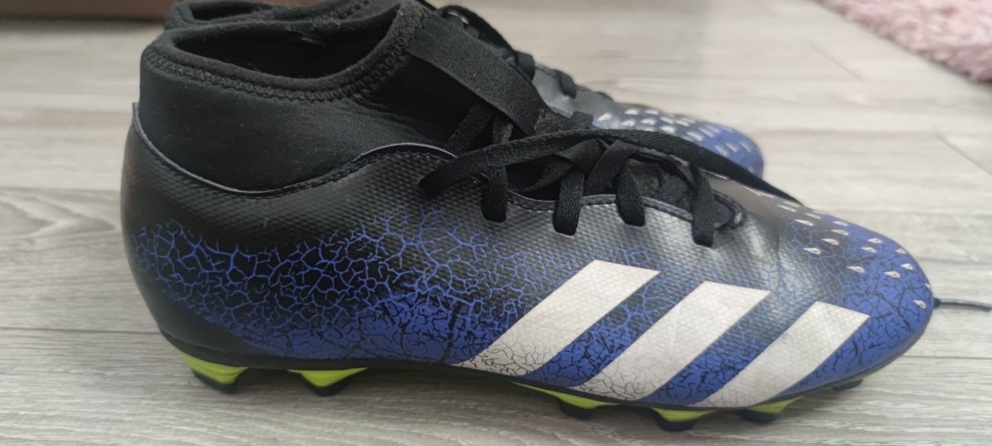 Ghete fotbal Adidas