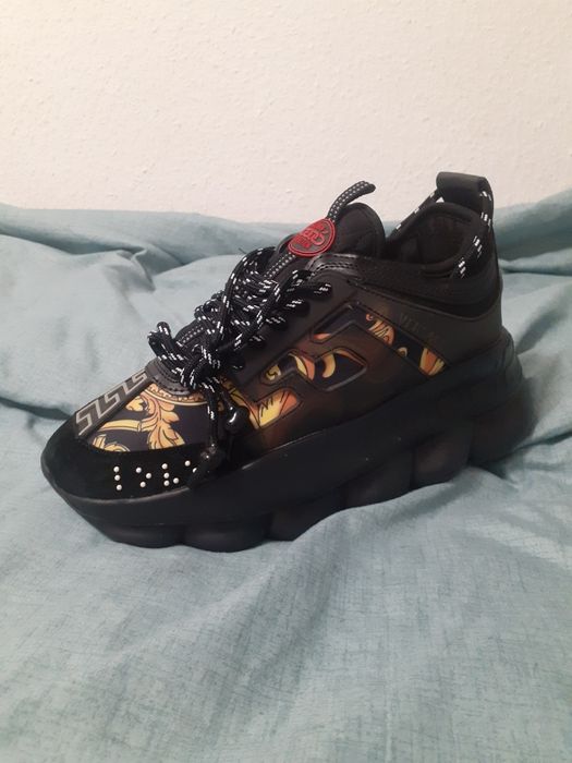 Versace chain reaction medusa print
