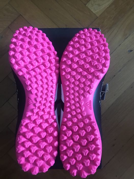 Ghete Predator Adidas Accuracy 4 Astro Turf noi in cutie