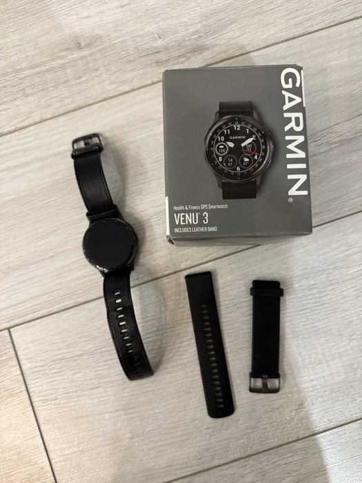 Часы Garmin Venu 3