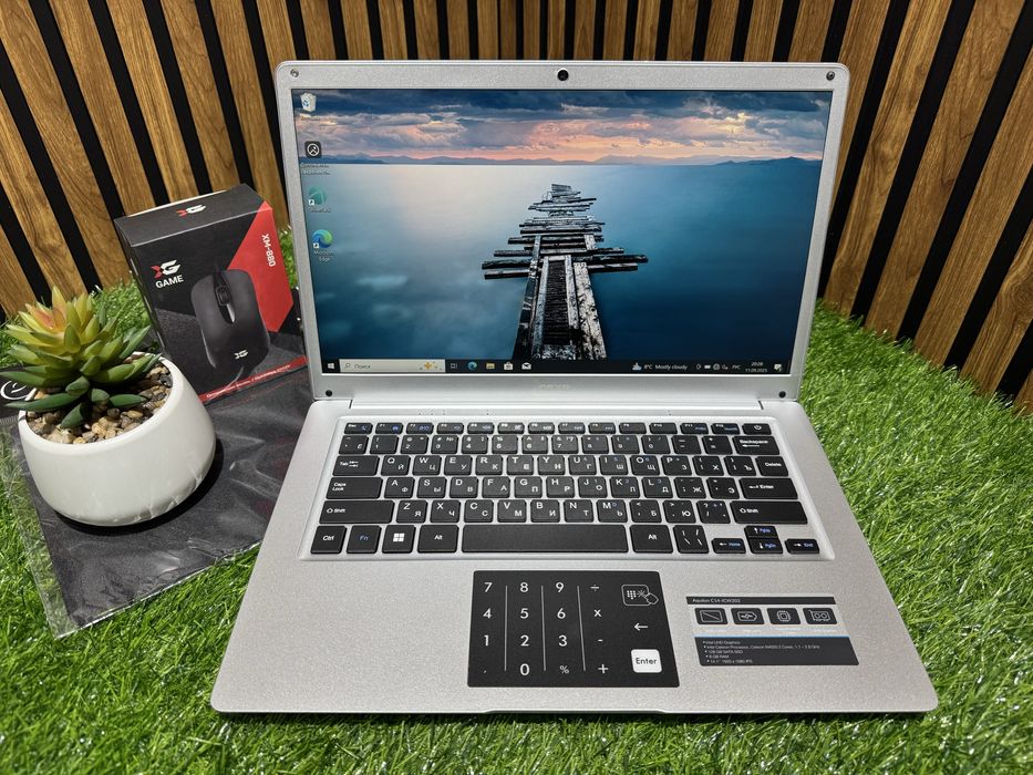 Ноутбук Dexp 14 Celeron N4020/8GB/SSD128GB/Intel