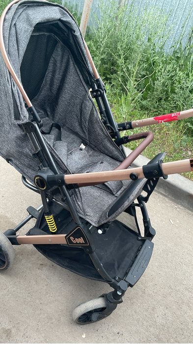 Коляска в хорошем качестве