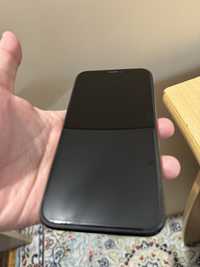 Продам iphone XR 128