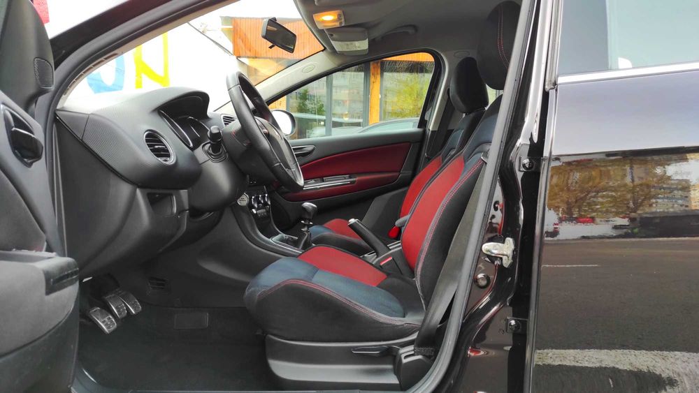 Fiat Bravo 2013, euro 5, comenzi, servo city, alcantara, PRET FIX!