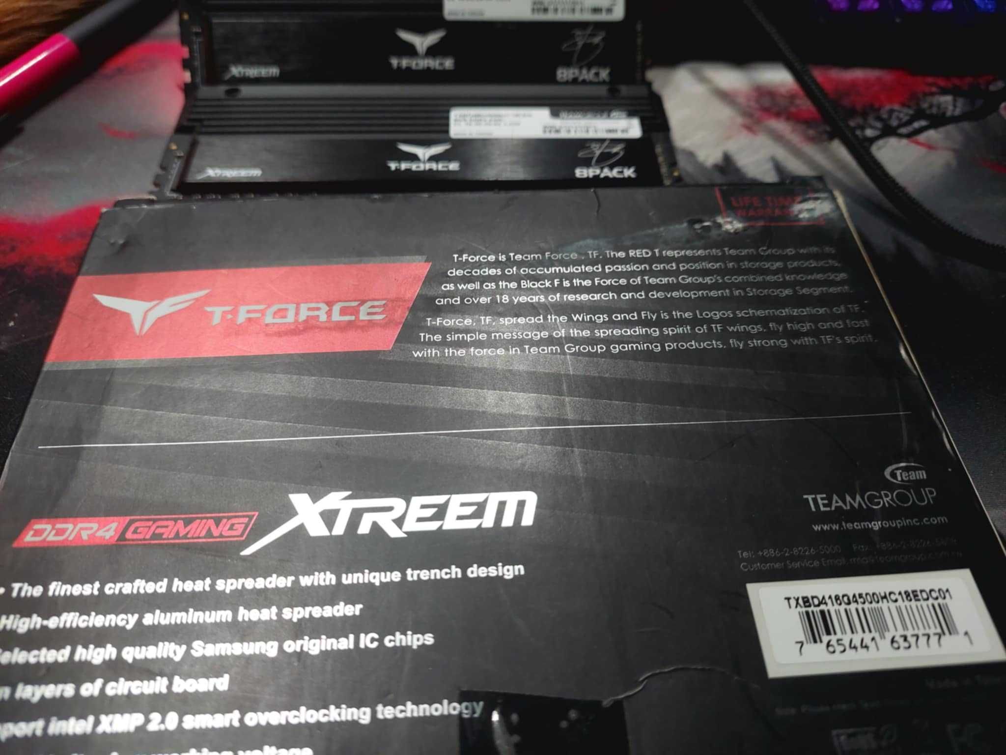 TeamGroup T-Force Xtreem BLACK SpecialEdition DIMM Kit 16GB-4500Mhz