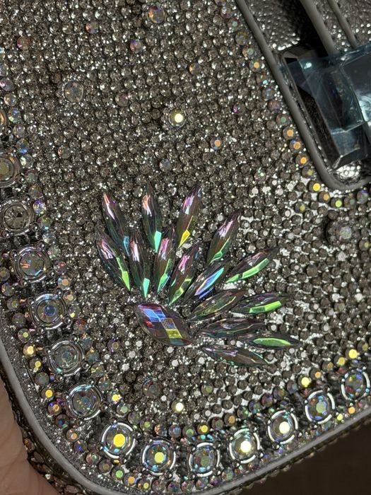 Сумочка новая Hilubella