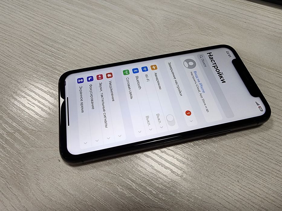 Iphone X  256GB Black Holati Tinu