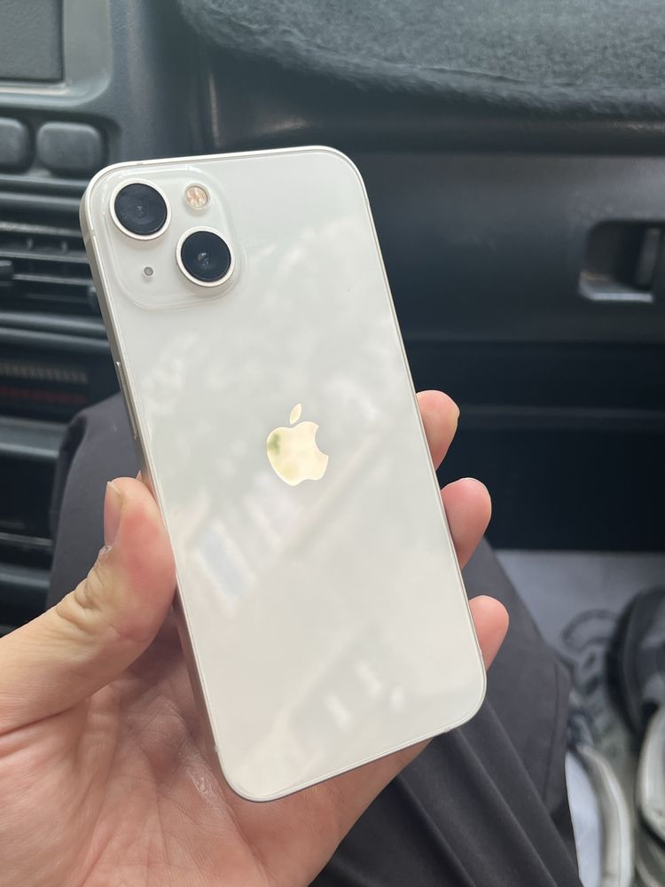 iPhone 13 128GB в идеальном состоянии