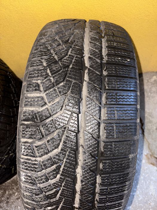 Черни гуми 225/45R17
