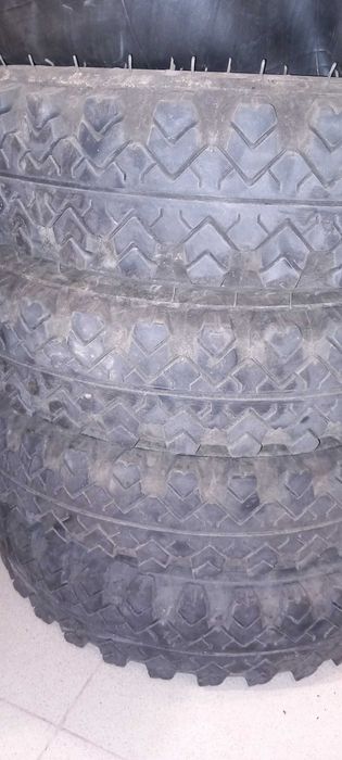 4бр гуми  ЗА ЛАДА НИВА