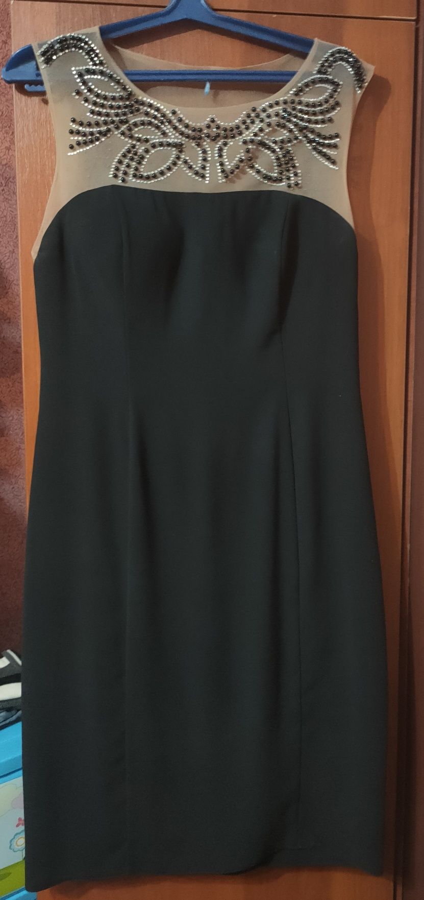Черная платья в отличном состаяние. Производство Турция
