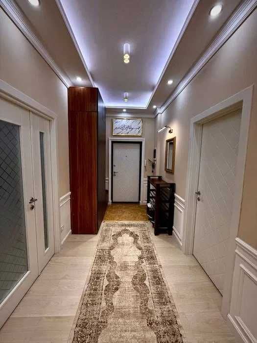 Golden House Махтумкули Assalom 74квм Авторский ремонт!`
