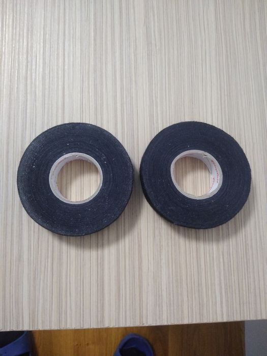 Bandă izolatoare panzata