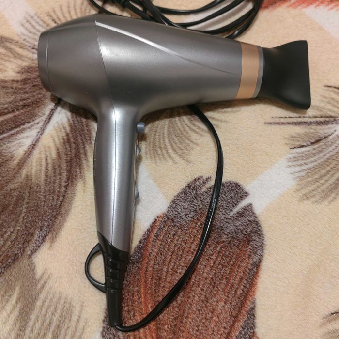 Сешоар Remington Keratin Protect