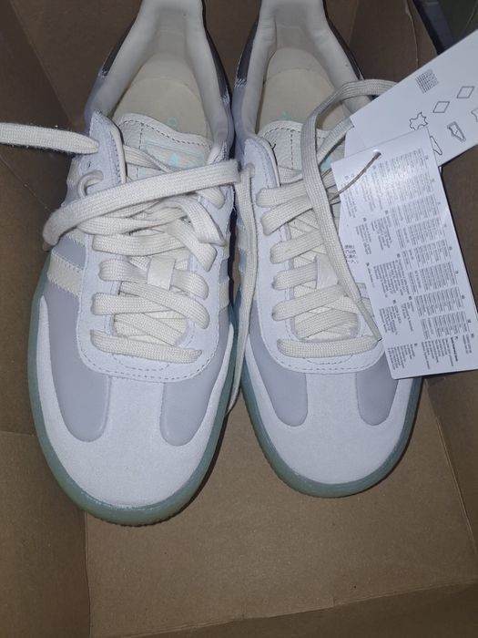 Adidasi Adidas Sambae