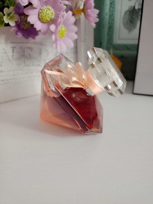 Tresor la nuit Lancome