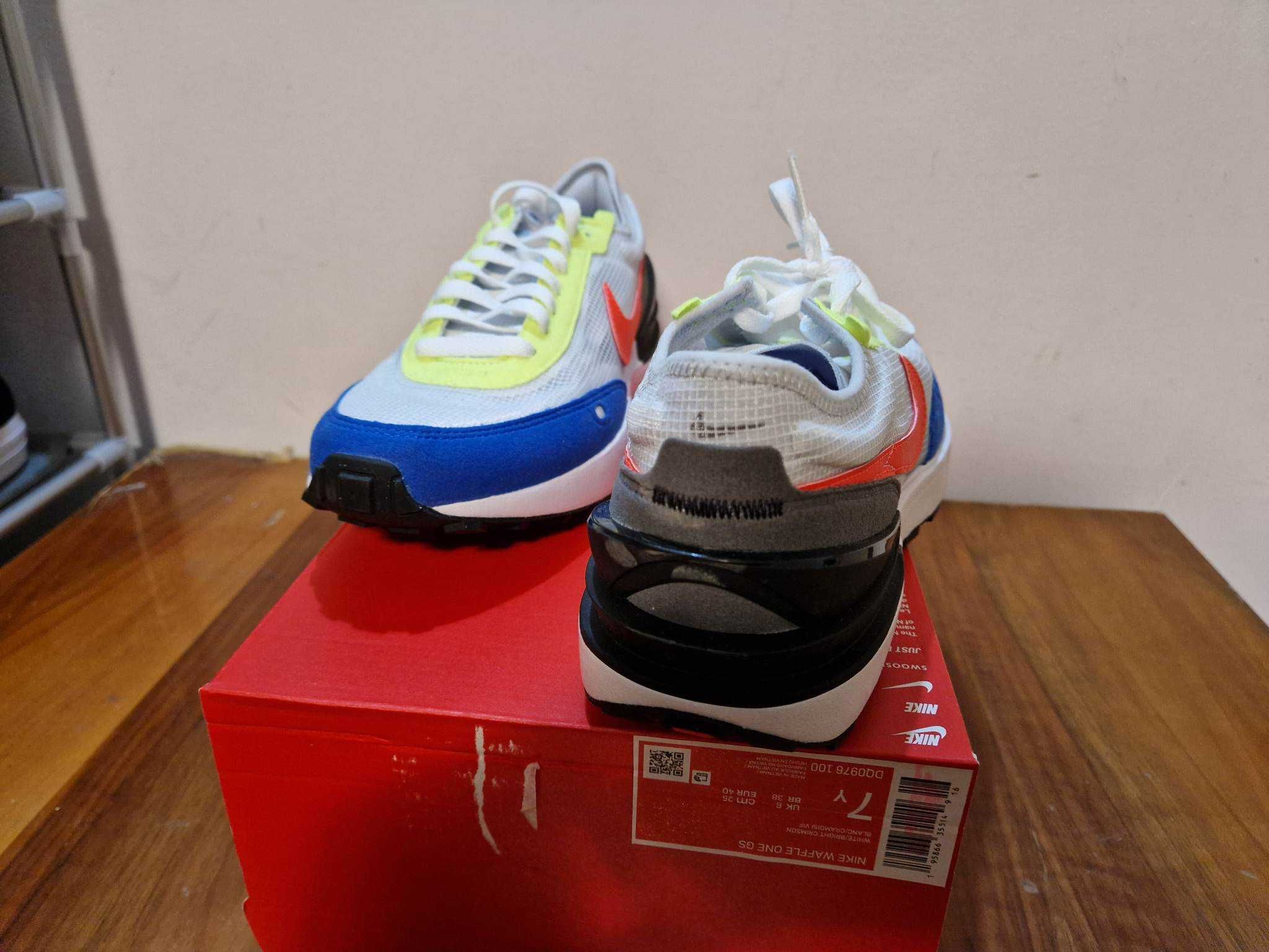 Nike Waffle One GS, originali, noi, in cutie, marimea 40