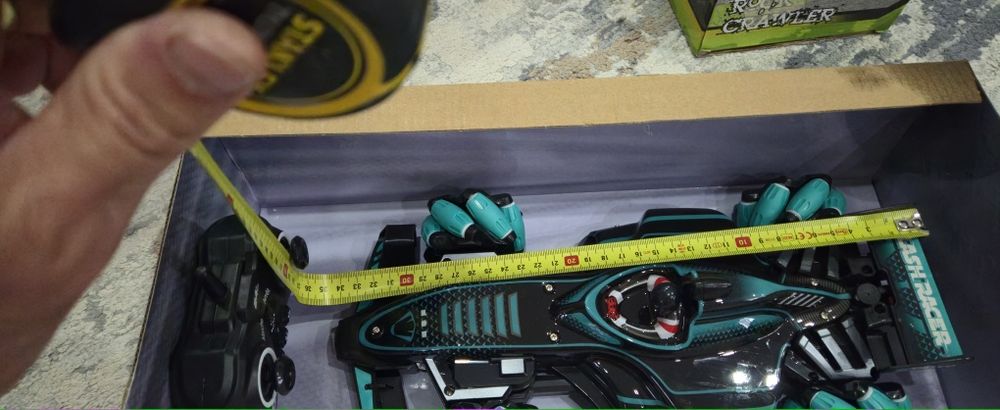 Masina cu telecomanda