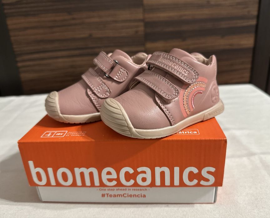 Biomecanics обувки за прохождане, размер 19